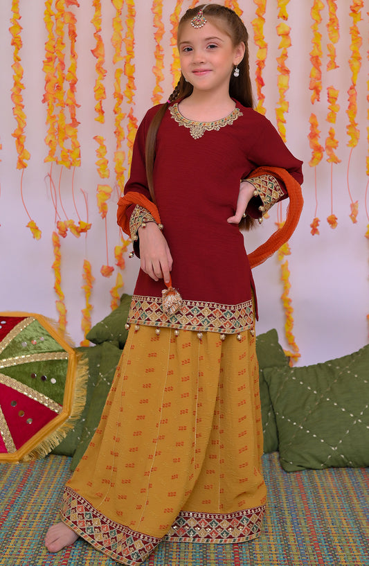Shanzey Mehendi Magic Formal Pret Collection - SHK 3303 Maroon