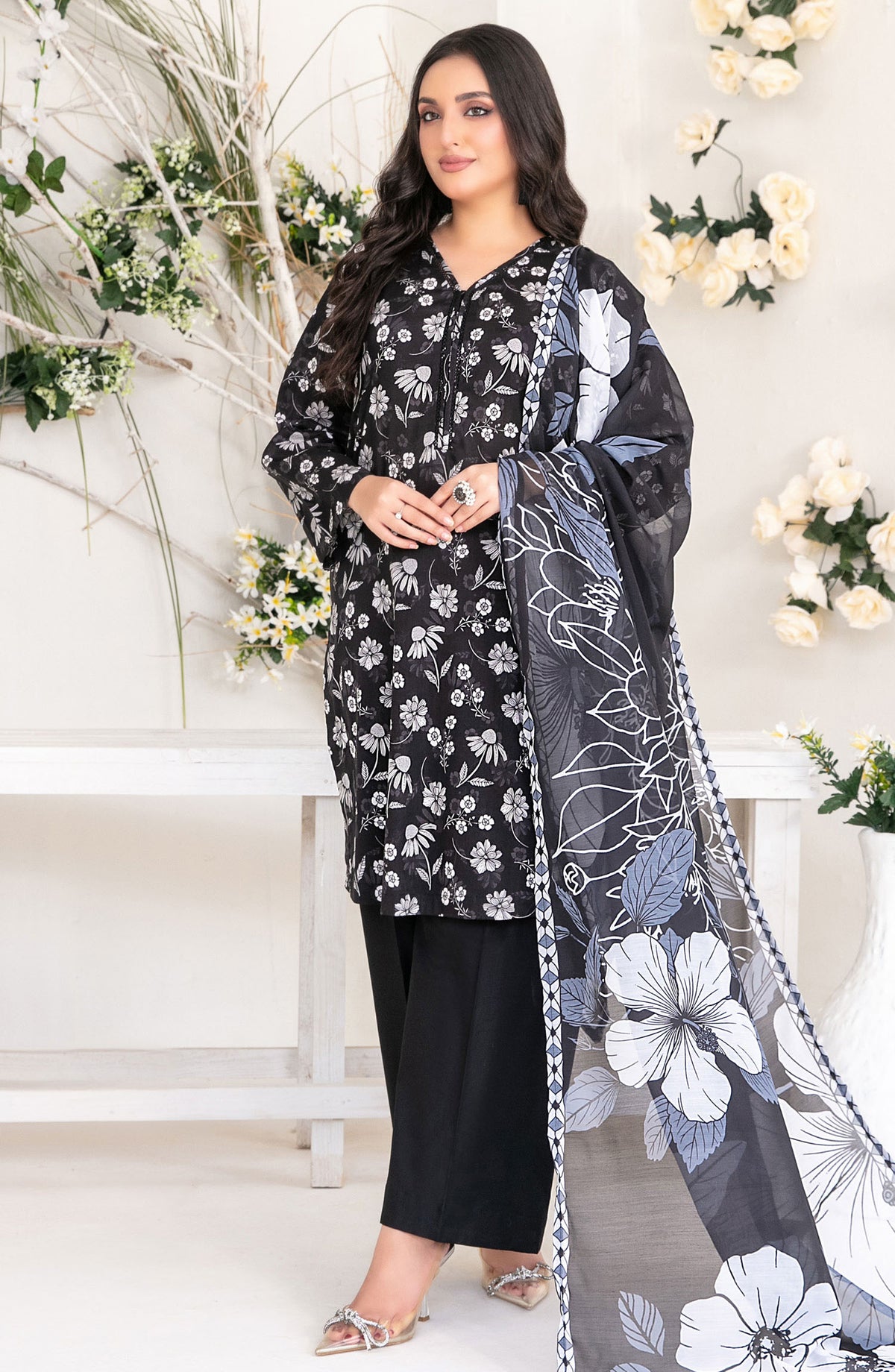 Sehra by Tawakkal Fabrics Digital Printed Lawn Unstitched 3 Piece Suit - TF25SHR - D-1192 - Black - Summer Collection