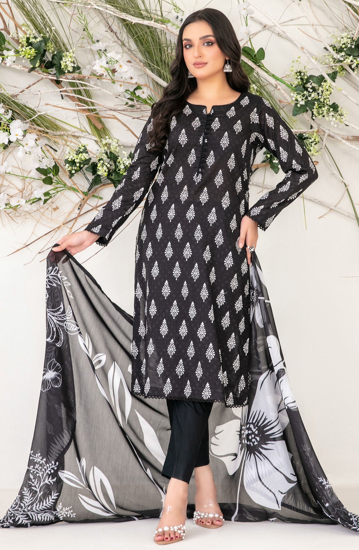 Sehra by Tawakkal Fabrics Digital Printed Lawn Unstitched 3 Piece Suit - TF25SHR - D-1178 - Black - Summer Collection