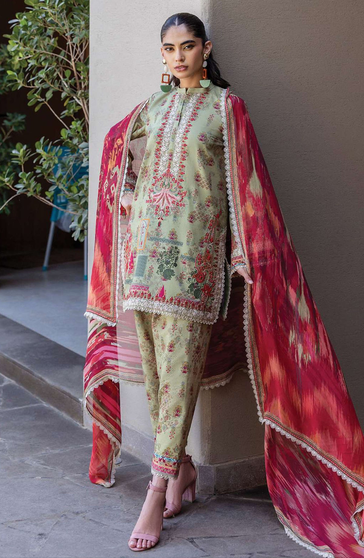 Tahra by Zainab Chottani Embroidered Lawn Unstitched 3 Piece Suit - D-10 - ZC25THEL - Green - Summer Collection