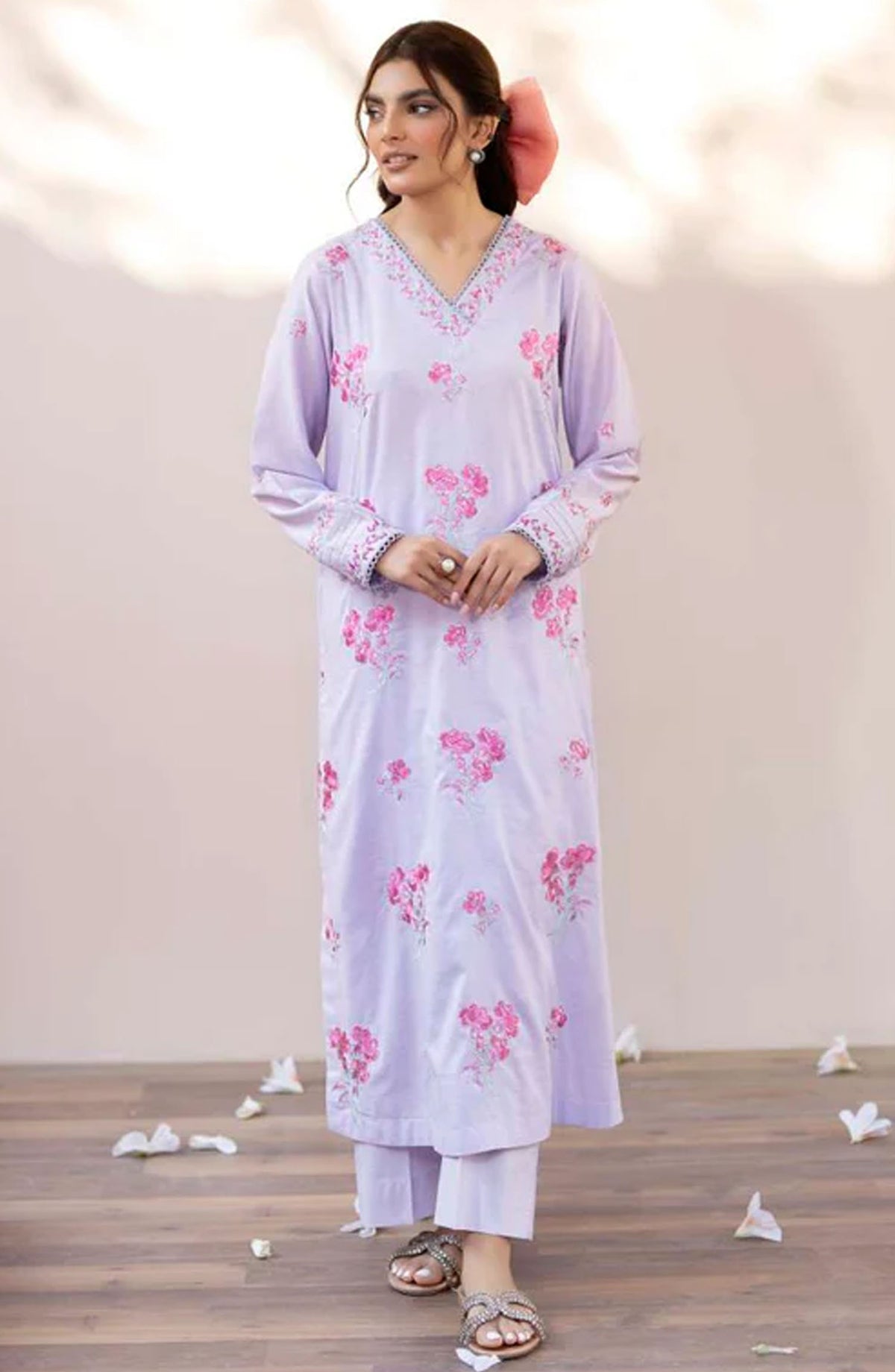 La Rosaa Embroidered Lawn Stitched 2 Piece Suit - LSS-24-01 Lilac - LRS25BSP - Lilac - Casual Collection