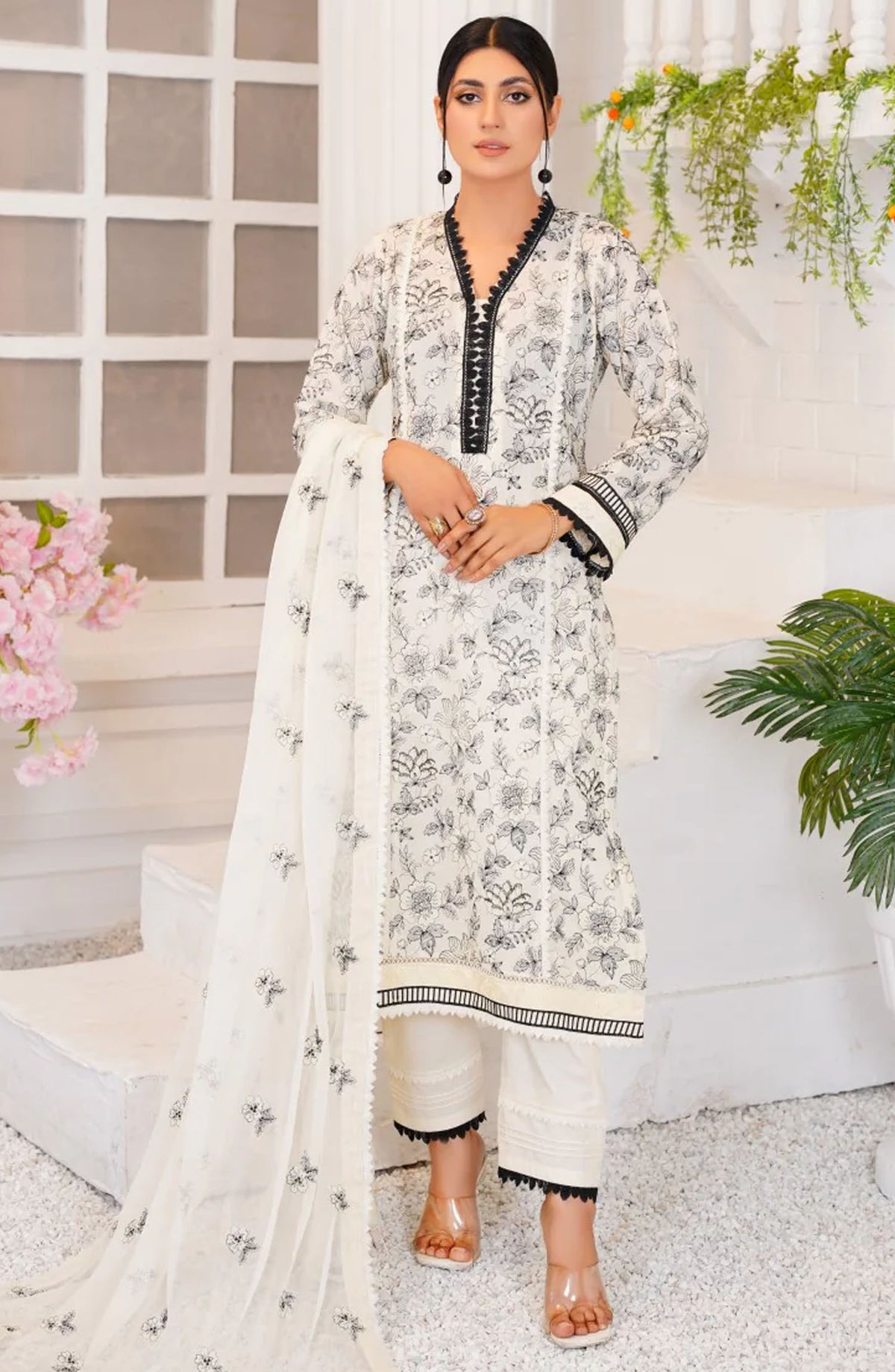 Threads N Weaves Embroidered Lawn Unstitched 3 Piece Suit - L23108 - TNW25CL - White - Summer Collection