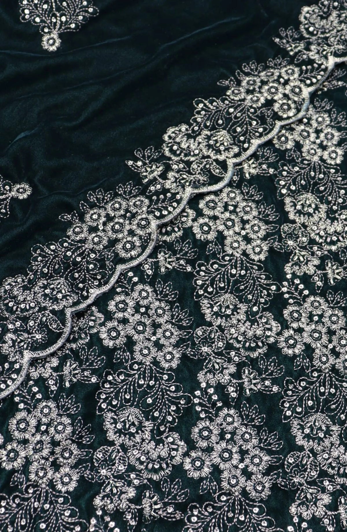 Velveto Chapter-3 Unstitched Luxury Embroidered Velvet Series - VULE V3 06