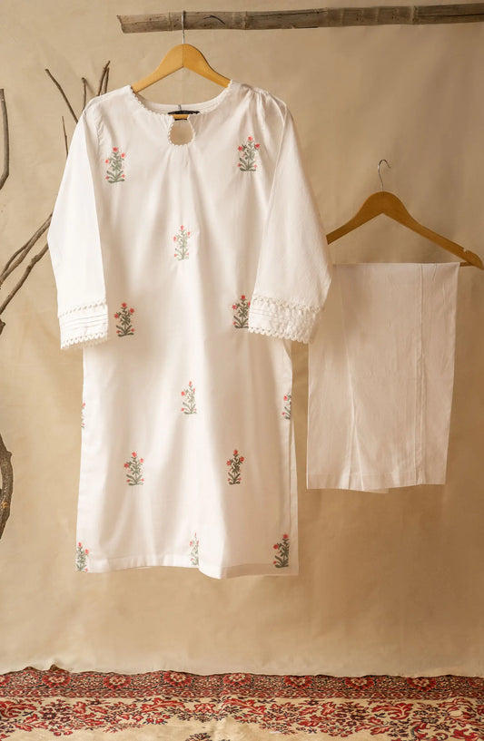 Amna Khadija Monzene Pret Collection 2024 - White Emb Separates