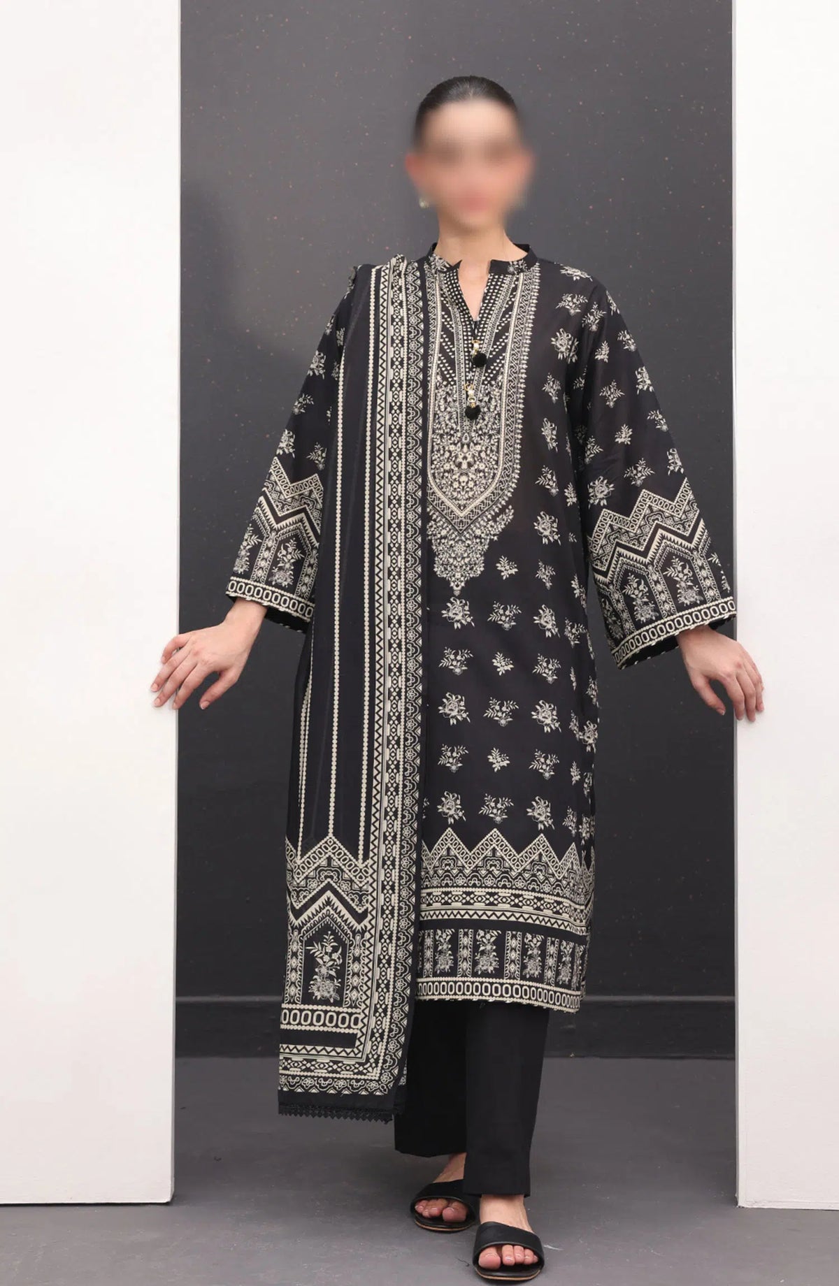 Zellbury Unstitched Monochrome Collection 2024 - WUS24X31529