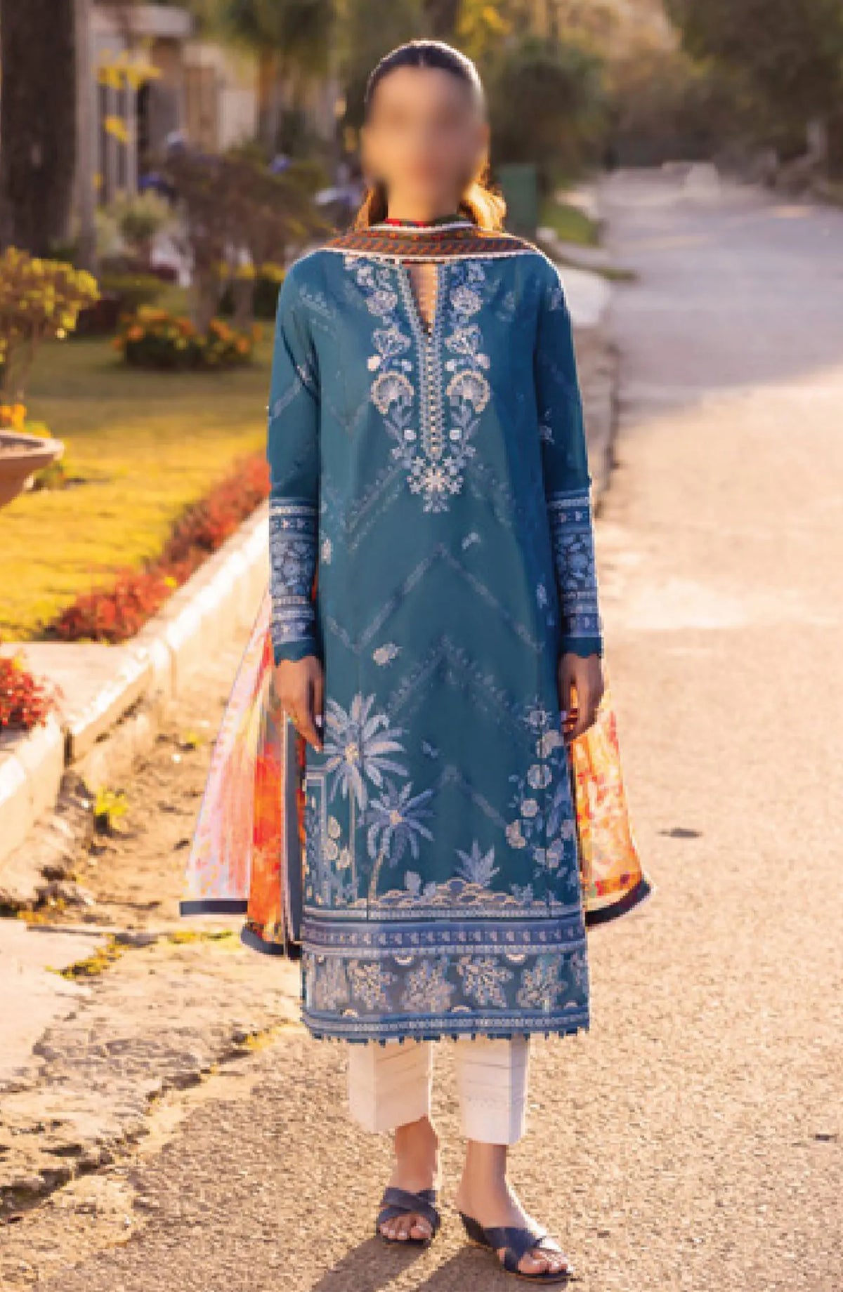 Zaha Unstitched Lawn Collection 2024 - ZL24-05B EIRA