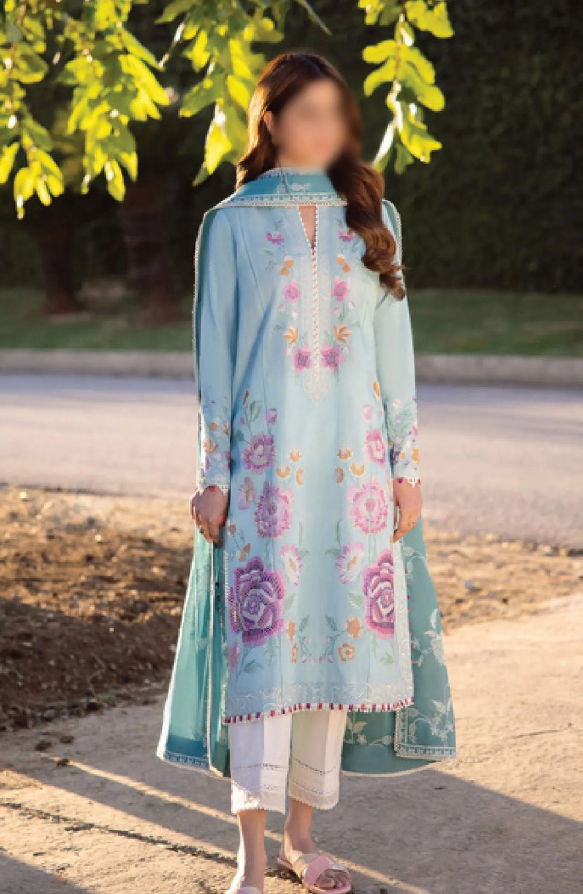 Zaha Unstitched Lawn Collection 2024 - ZL24-14B GIZEM