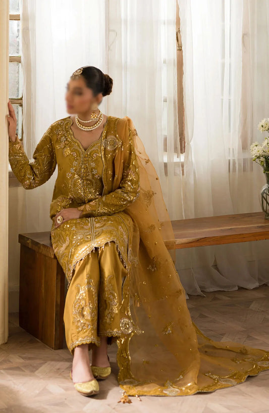 Suave Luxury Formals 2024 By Emaan Adeel - ZOE