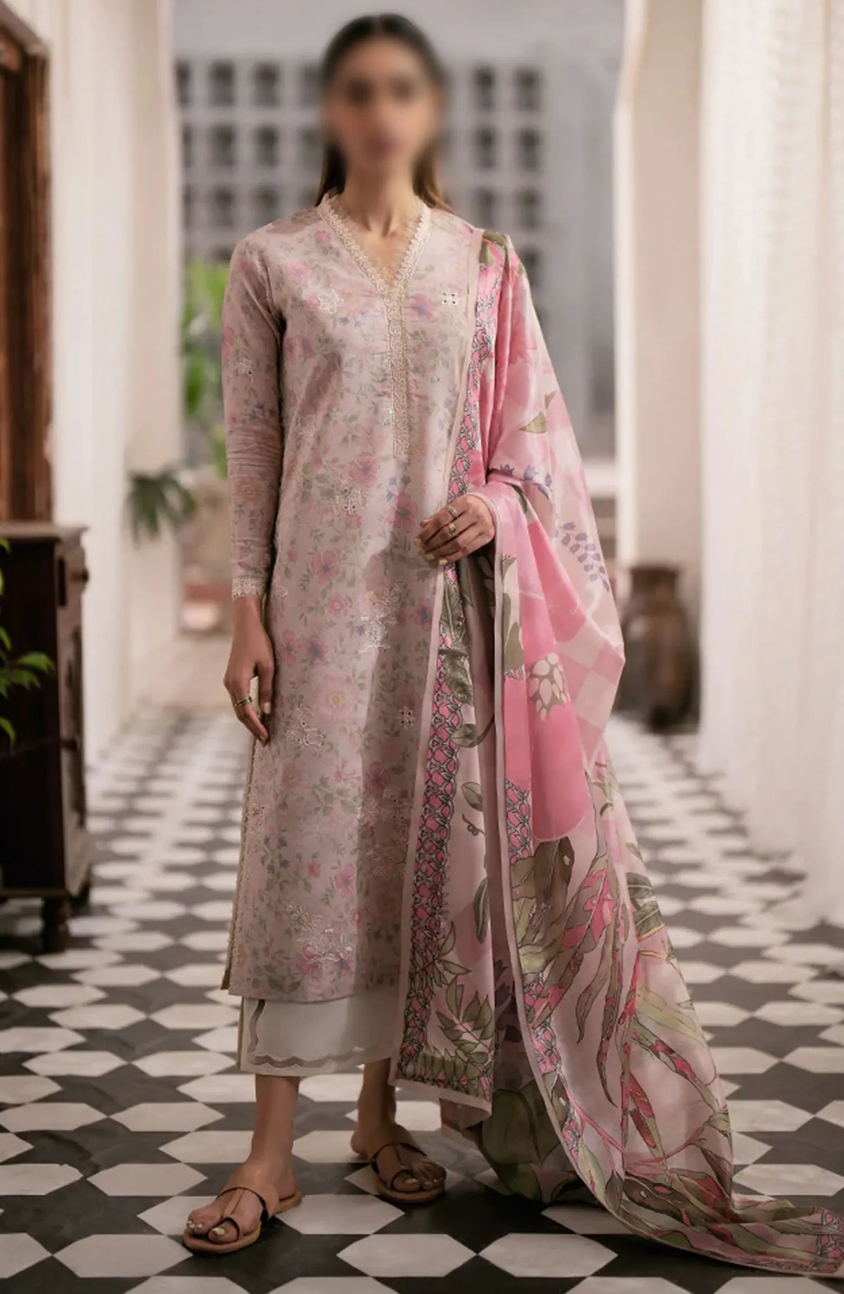 Seran Afsanah Unstitched Luxury Lawn Collection 2024 - Zohreh