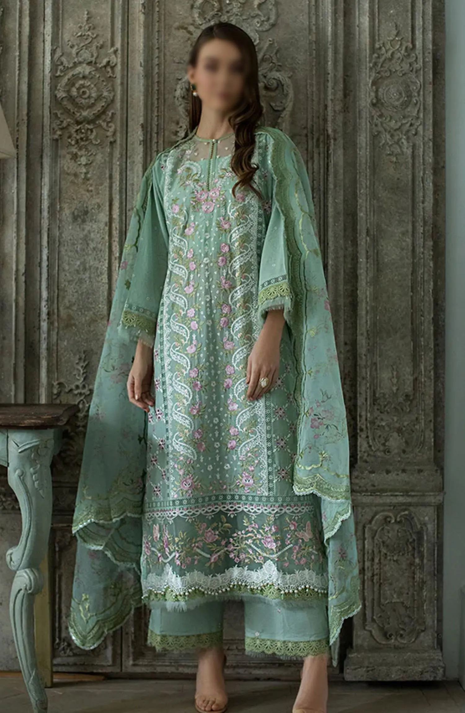 Sobia Nazir Luxury Lawn Collection 2024 - Design 01 A