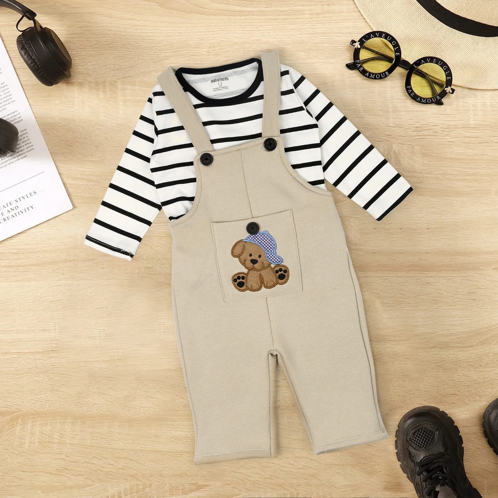 Dungaree and Full Sleeves T-Shirt Set - Beige