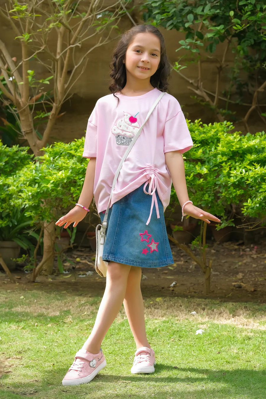 Cupcake With Embroidery - Half Sleeves T-Shirts For Kids - Pink - SBT-361