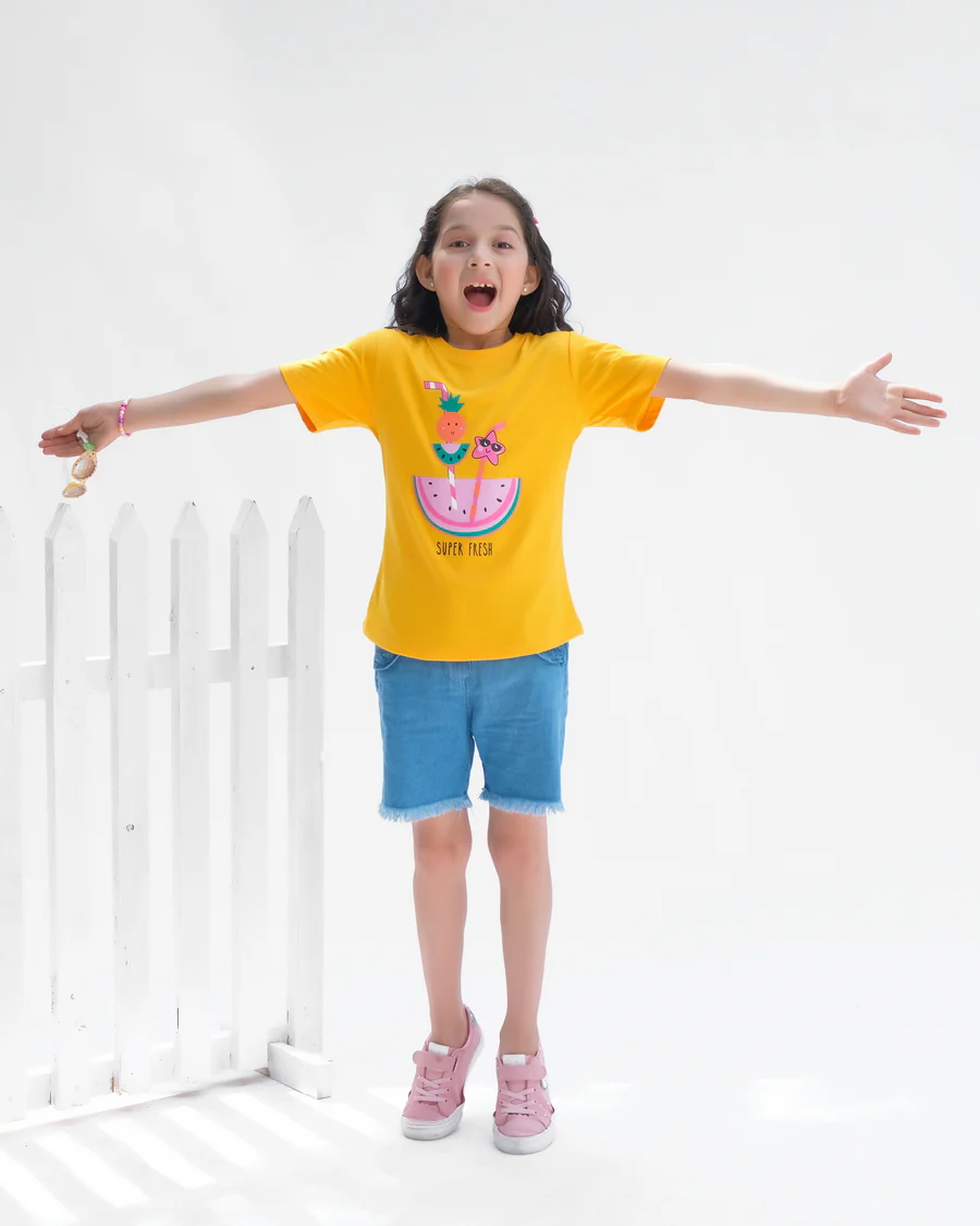 Super Fresh - Half Sleeves T-Shirts For Kids - Yellow