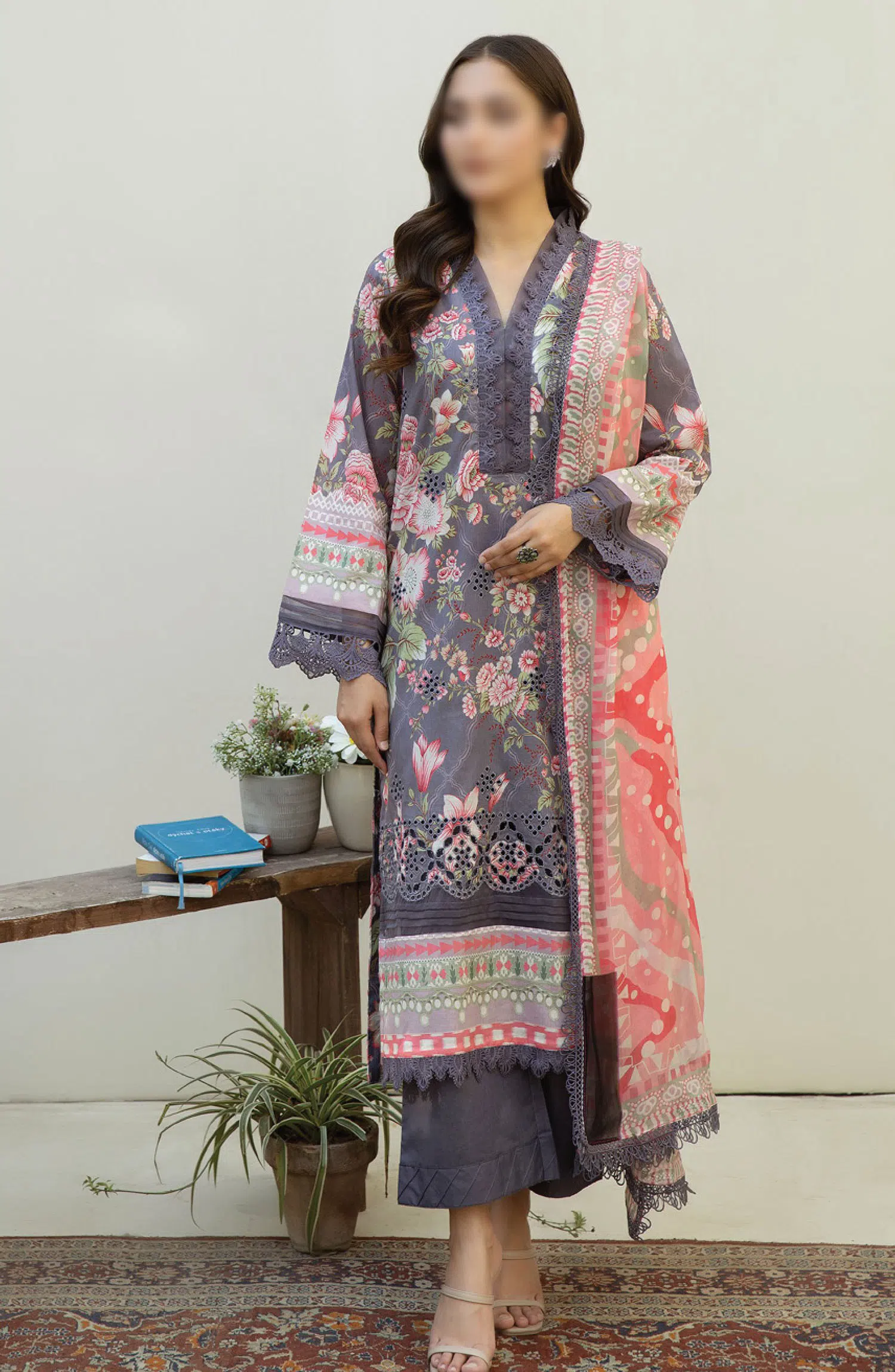 AFREEN EMBROIDERED CHIKANKARI LAWN COLLECTION - AF 113