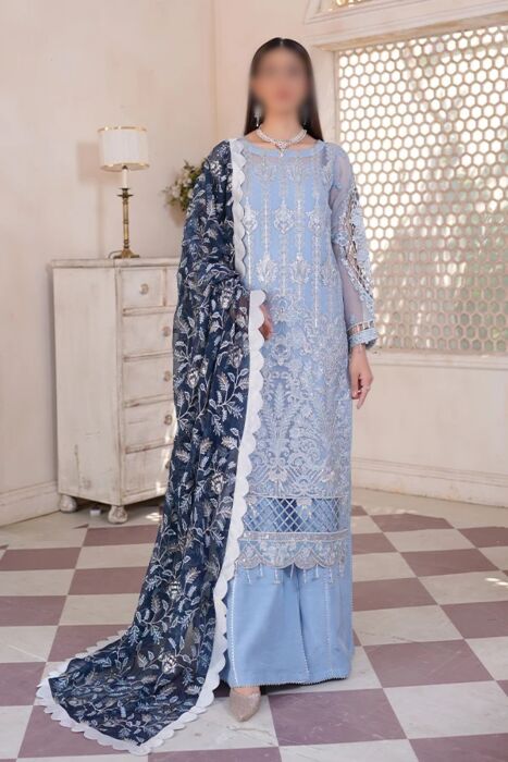 Maryam's Embroidered Hit Designs - M-3007