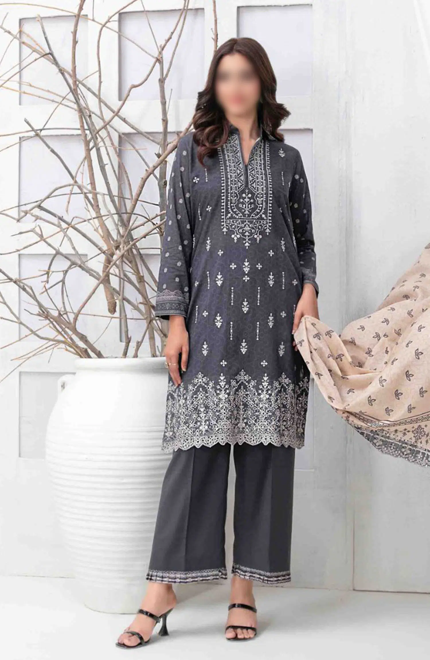 Lamiyah - Embroidered Digital Printed Lawn Collection 2024 - D 2463