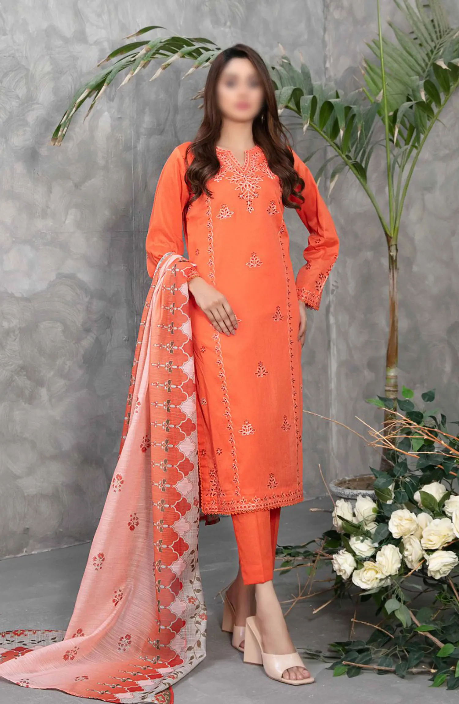 Aarah - Stitched Fancy Embroidered Lawn 3pcs Collection - D 2825