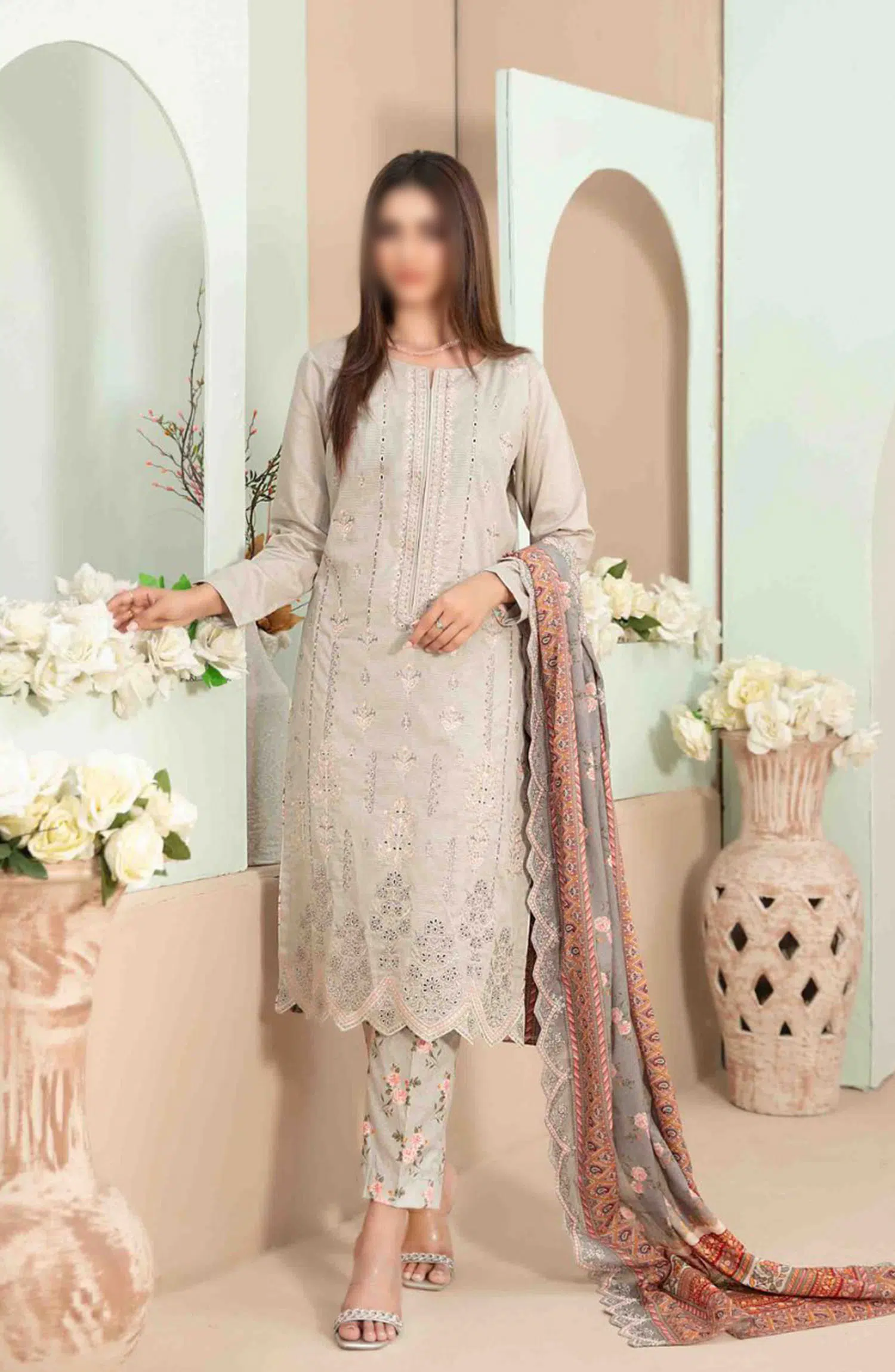 Nizana -Embroidered Lawn Collection - D 3354