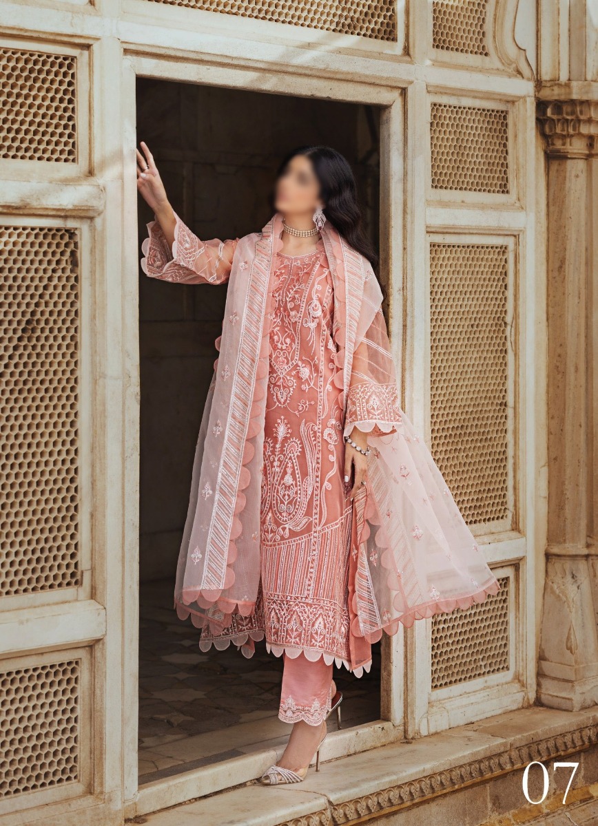 Tahra Luxury Festive Collection by Zainab Chottani - D 07 Roushaney