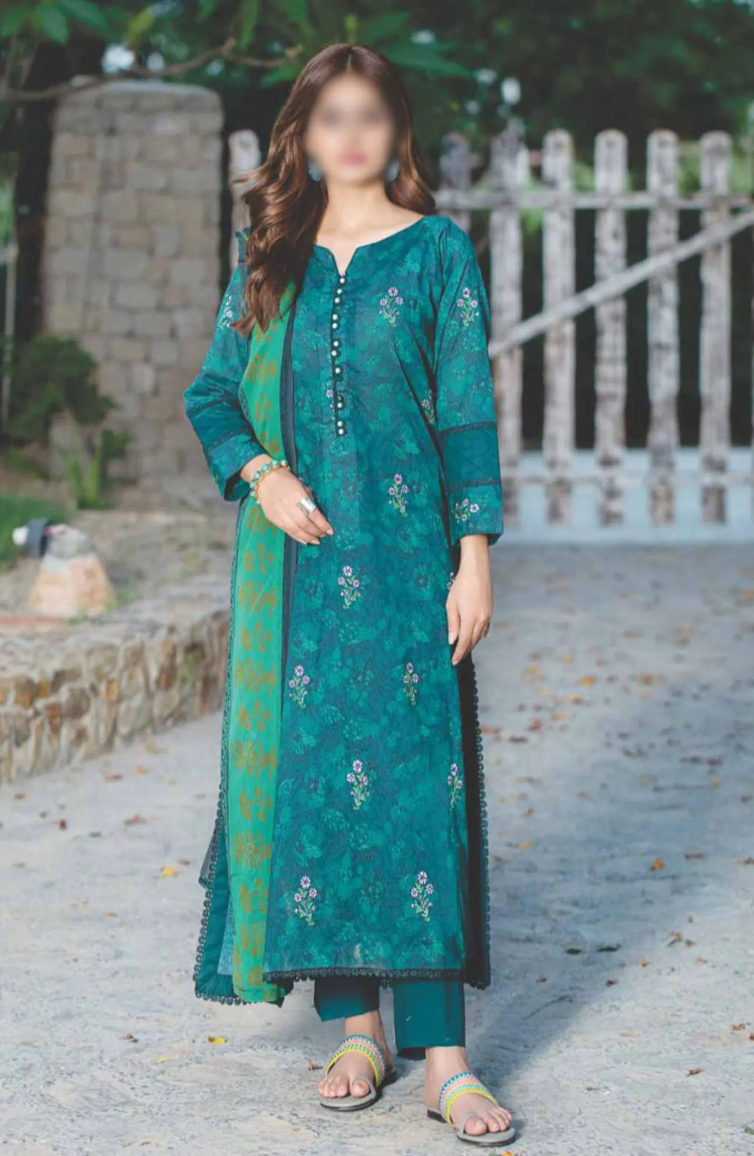 Sehar Embroidered Lawn Collection 2024 By Rashid Textile - D 8090