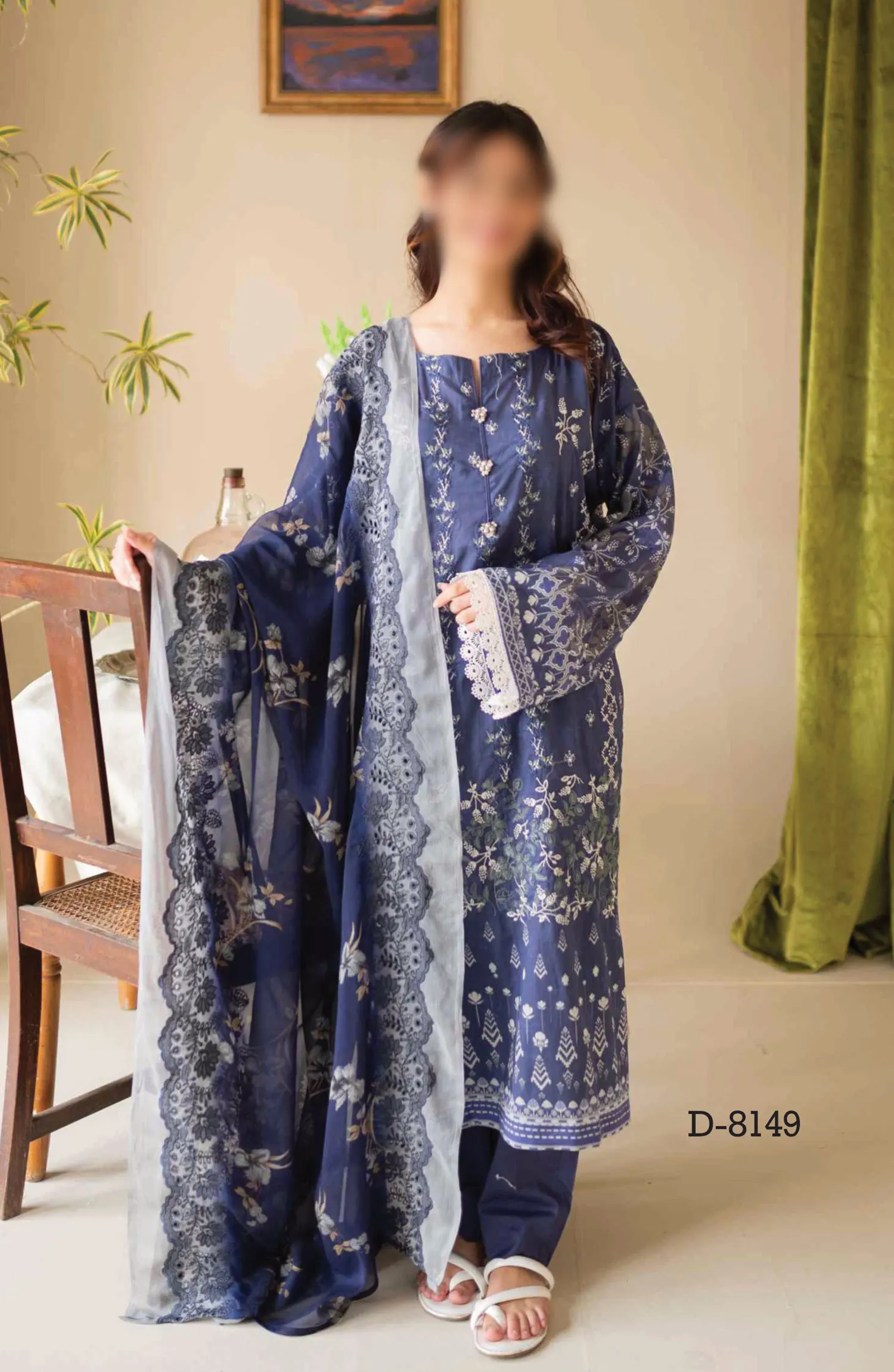 LUXOR Embroidered Luxury Lawn Collection 2024 - D 8149