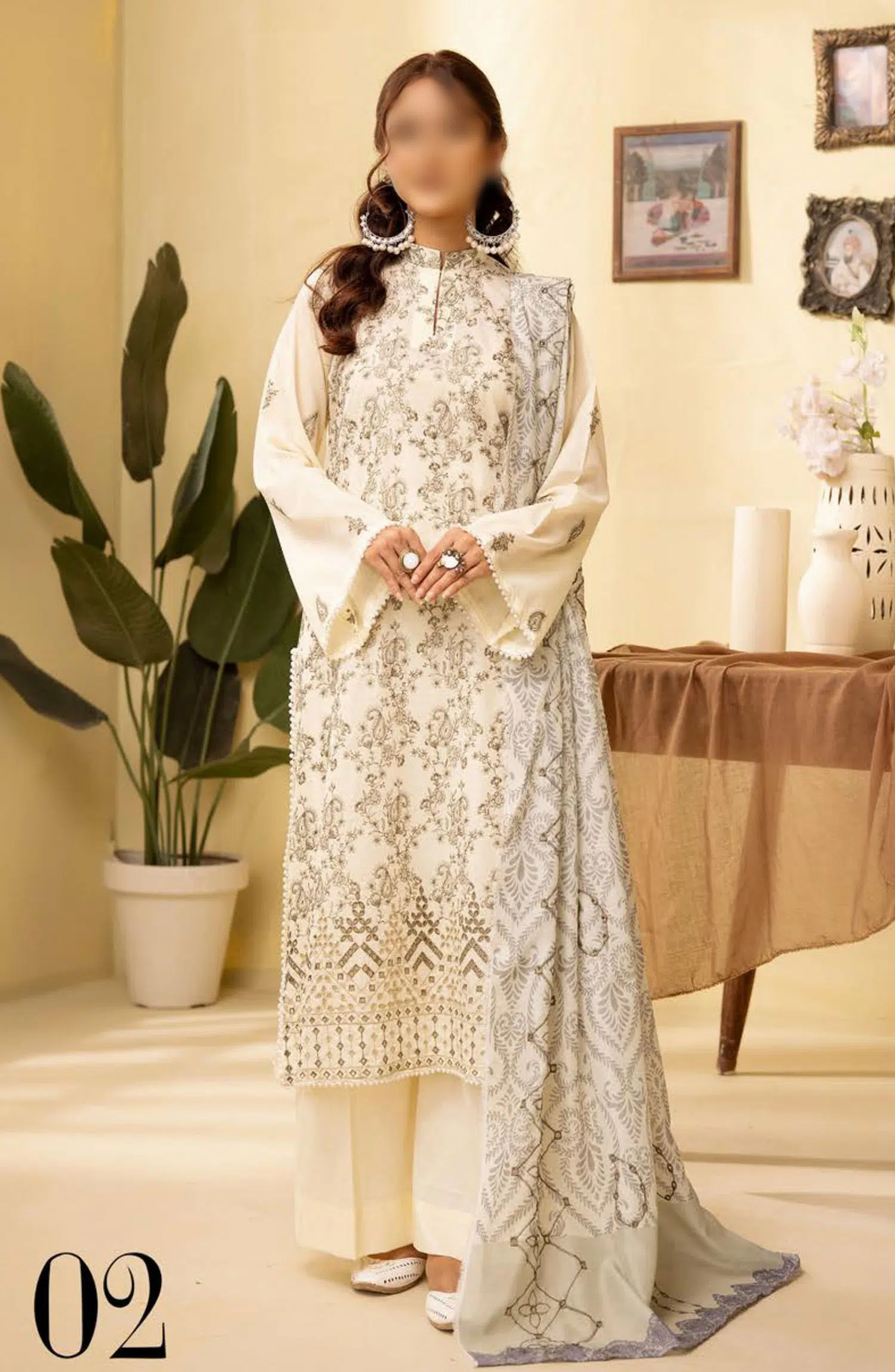 Layla Premium Embroidered Lawn Collection 2024 - Design 02