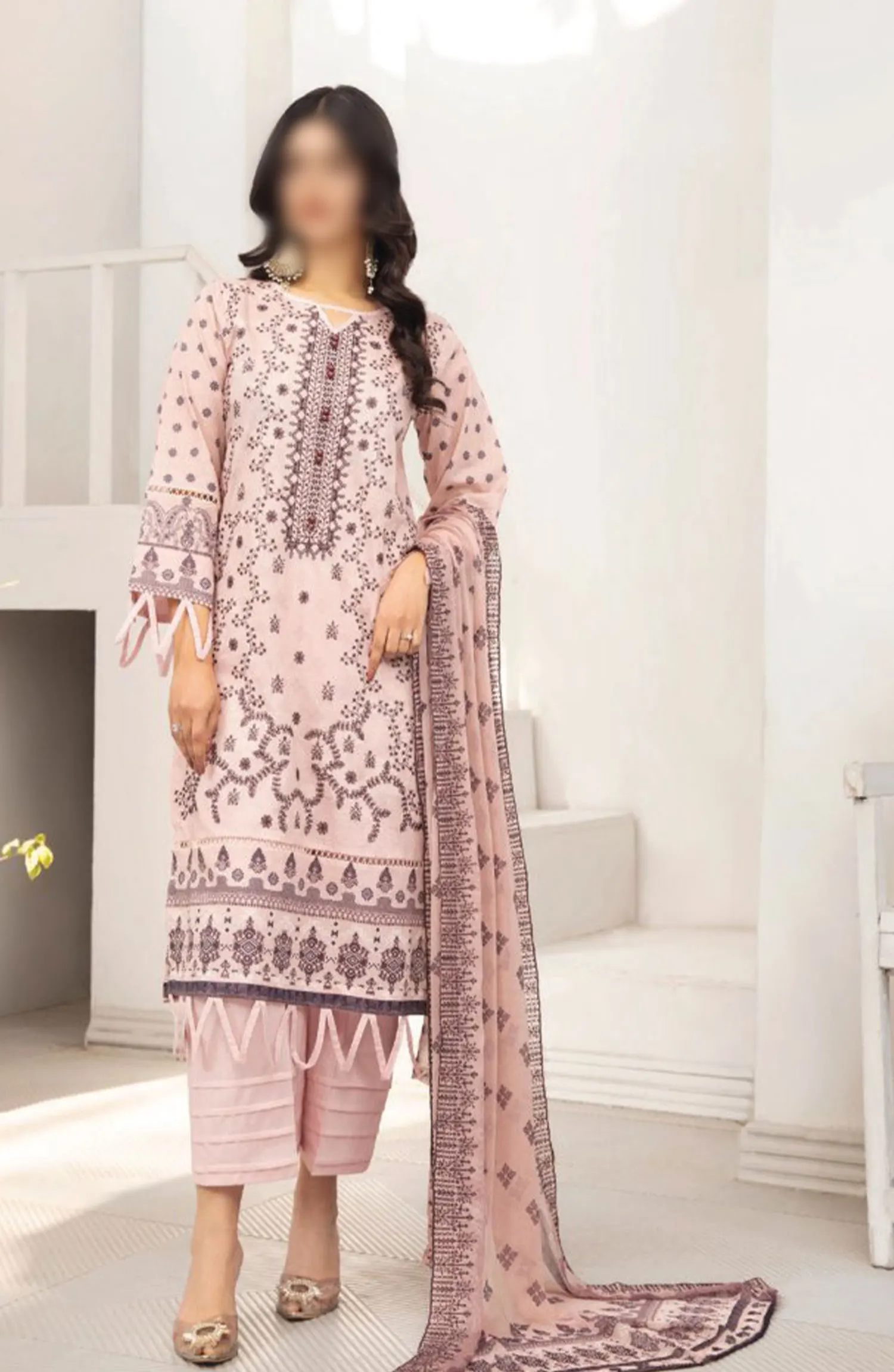 Dastaan Embroidered Print Lawn Collection 2024 By Humdum - Design 05
