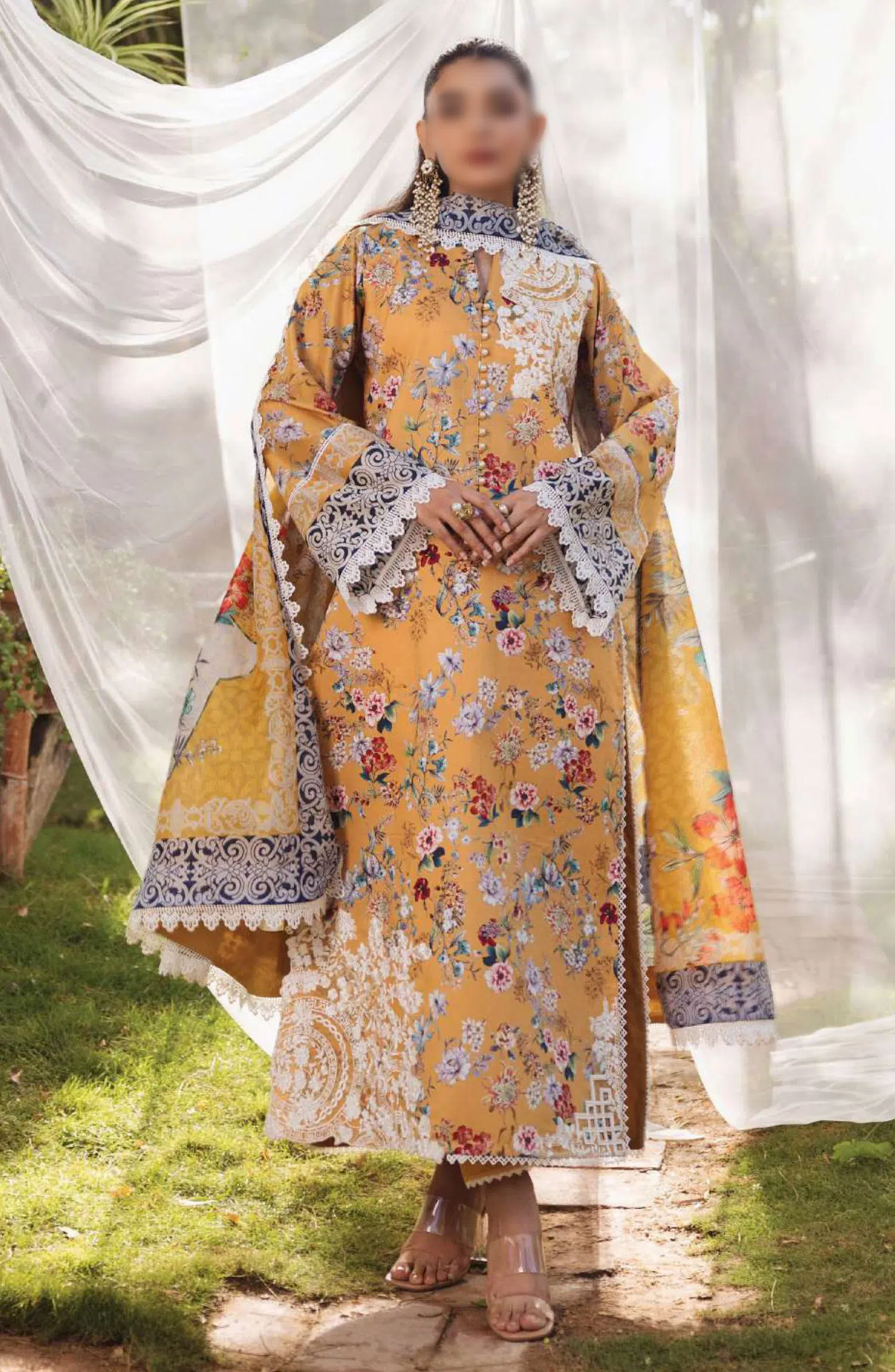 Zainab Chottani Tahra Embroidered Lawn Collection 2024 - Design 2A BEEHA