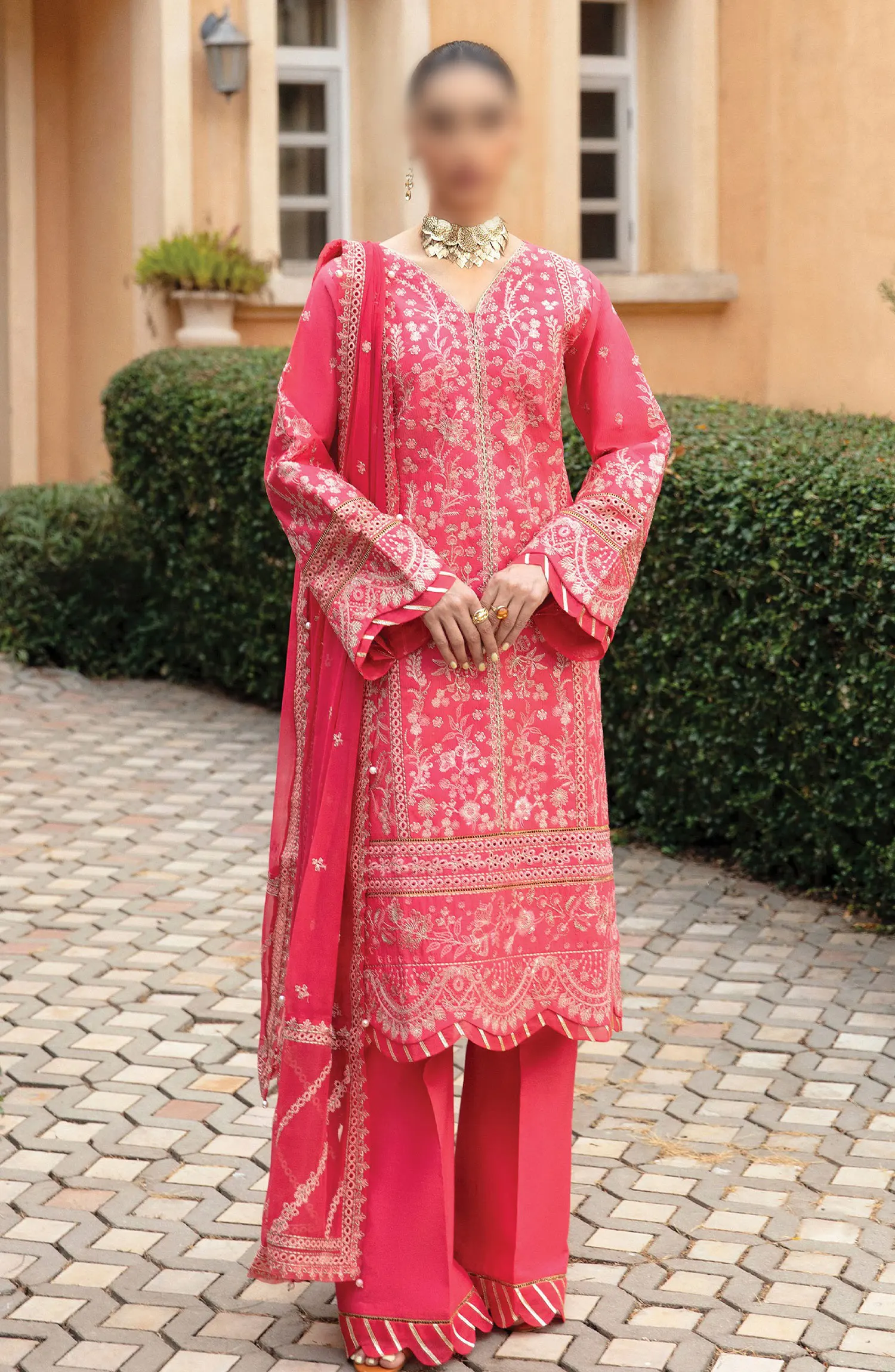 Gulaal Luxury Lawn Collection 2024 - GL 24 V1 06 ALESSIA