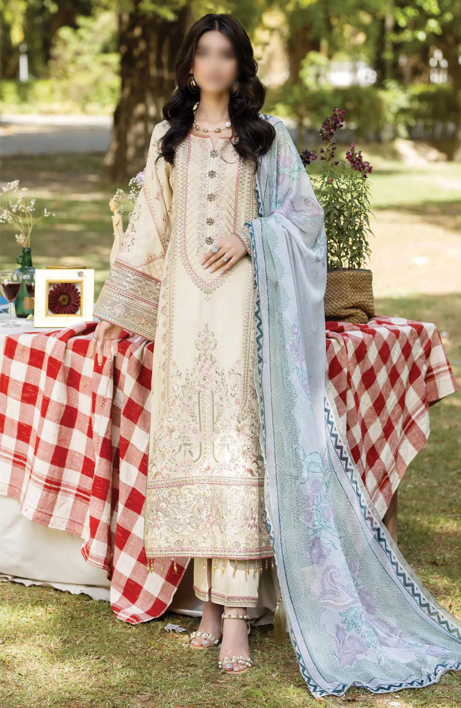 Jaan-E-Adaa Lawn Collection By Imrozia - IPL - 01 MANAN