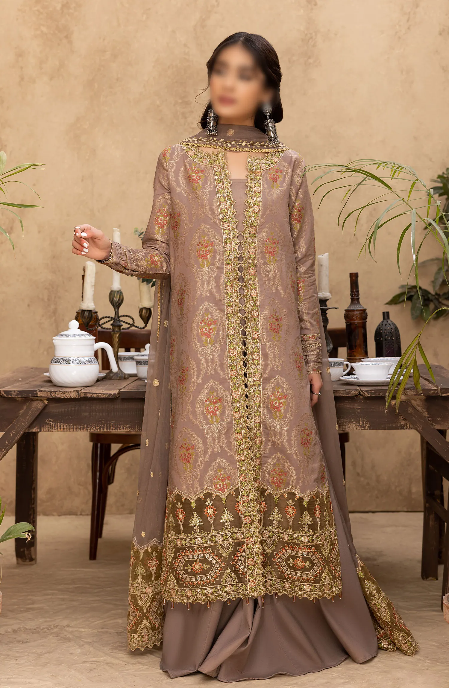 Ishq Embroidered Jacquard Collection 2024 Humdum - IEJC 05
