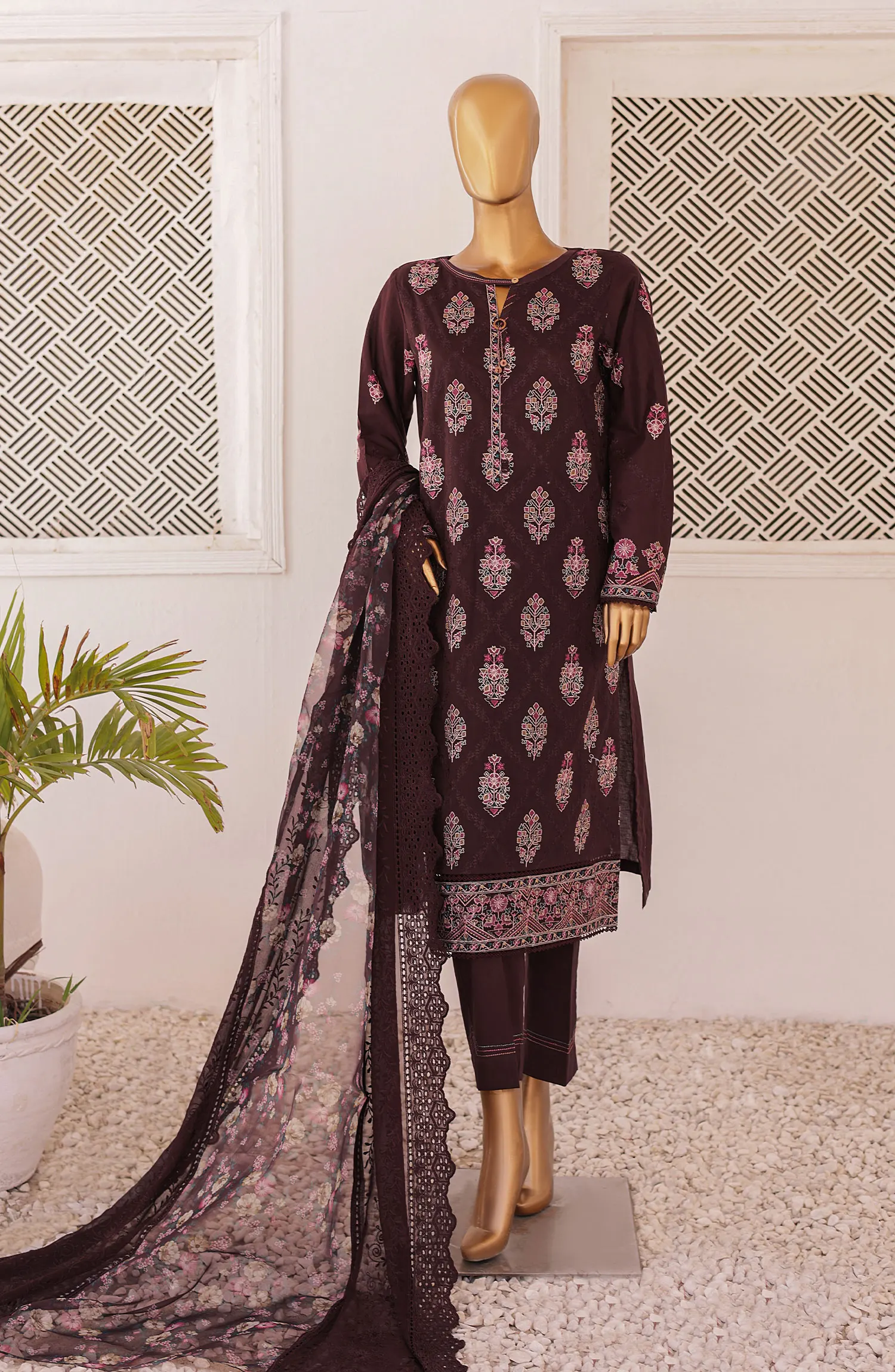 HZ Majestic Luxury Embroidered Lawn Collection - MEC 01