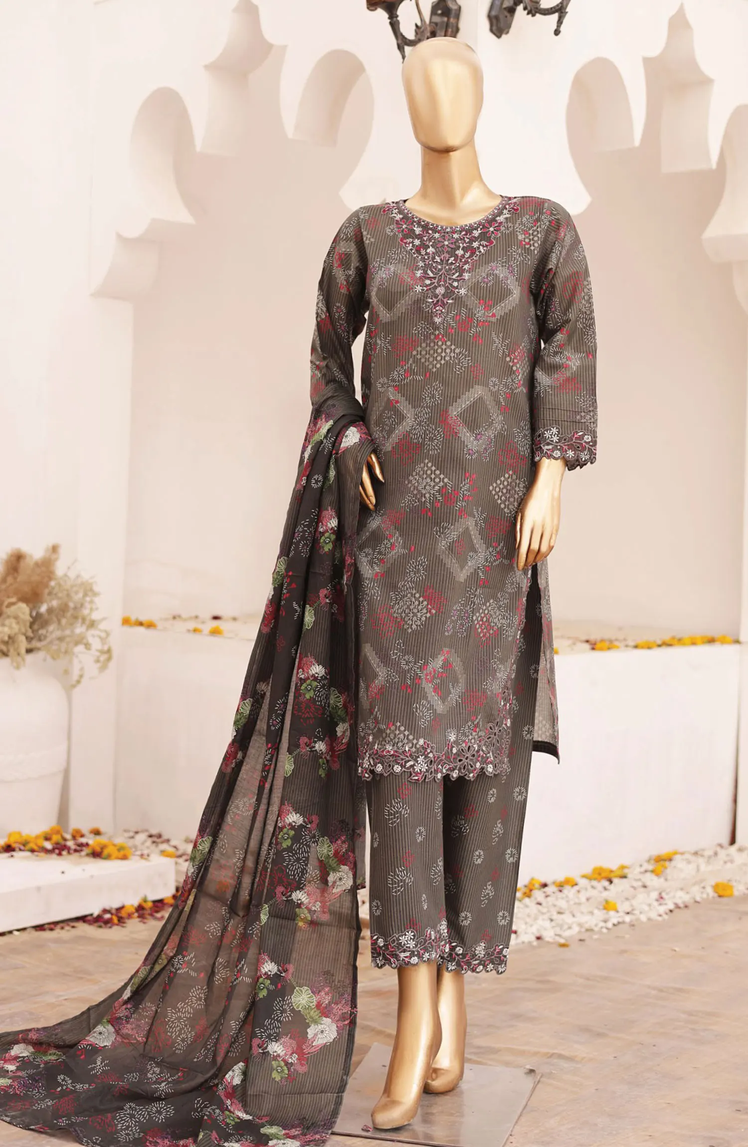 Oswah Women Summer Embroidered Lawn Collection Vol 02 - OS 2411 K