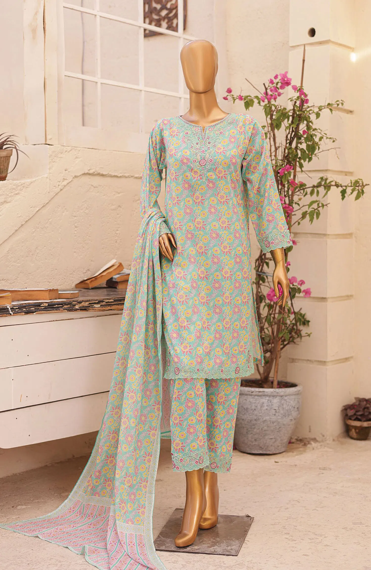 Oswah Women Embroidered Lawn Stitched Collection Vol 04 - OS 2420 K FLORAL