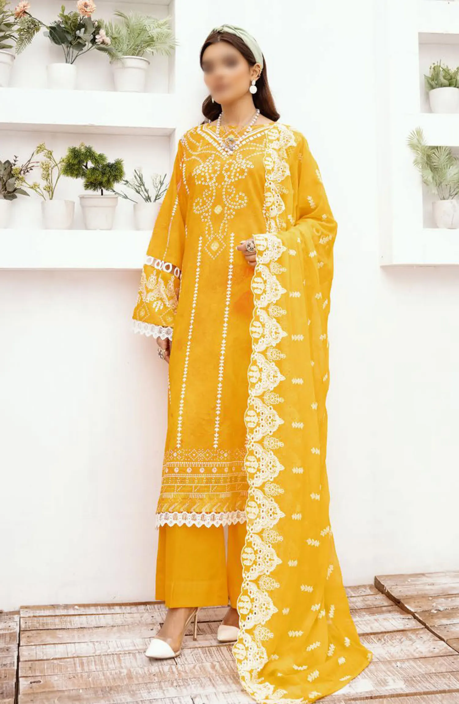 RangNagar Embroiderd and Printed Lawn Collection By NUR - RN-401