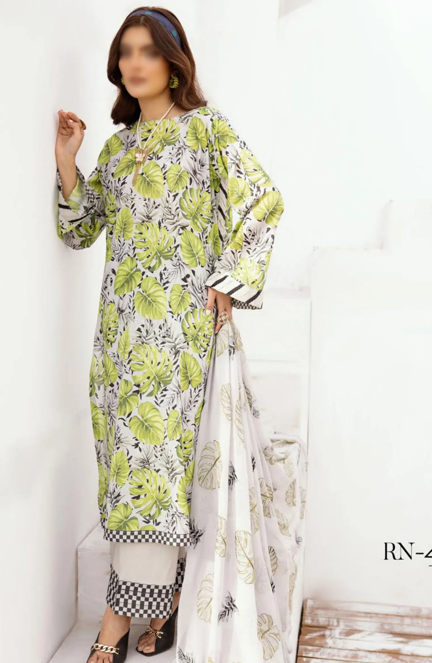 RangNagar Embroiderd and Printed Lawn Collection By NUR - RN-406